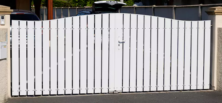 Why Choose Us for Residential Gate Repair in Chateauguay, QC?